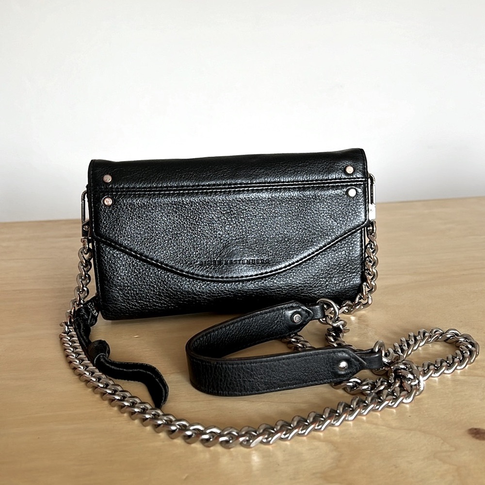 Aimee Kestenberg 'Delancey' Multi-Pocket Crossbody Wallet